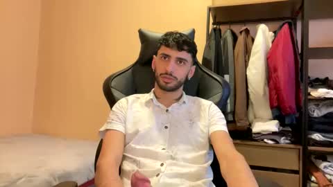 boyzinm2 online show from November 2025 09:48:01 PM