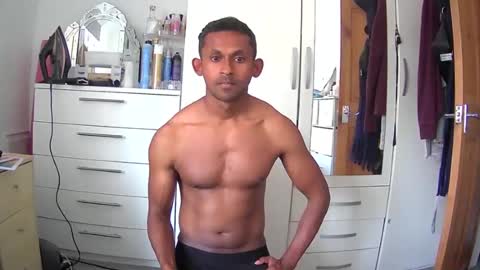 br0wn_prince24 online show from July 2026 11:58:02 AM