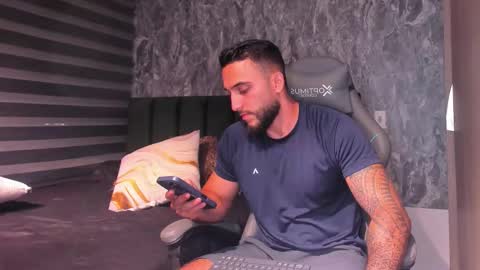 instagramBrad mayers1twittermayersbrad online show from October 2025 01:08:02 AM