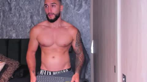 instagramBrad mayers1twittermayersbrad online show from November 2025 02:32:02 AM