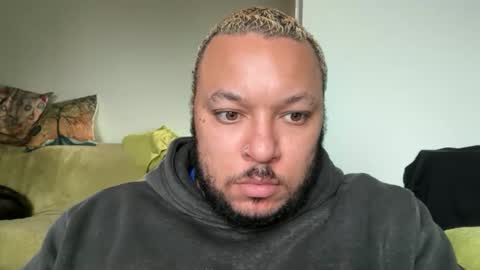 Snapshot of brad_368 chatting on December 2025 02:35:01 PM Brad online show from December 2025 02:35:01 PM