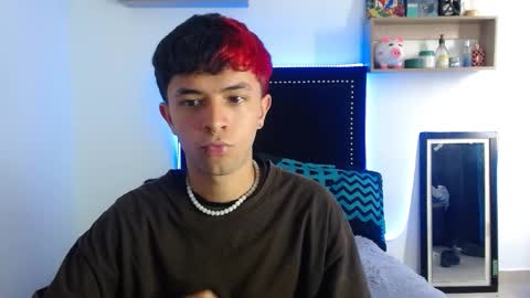 brad_thomson online show from November 2025 03:11:02 PM