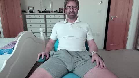 bradley77777 online show from February 2025 11:13:01 AM