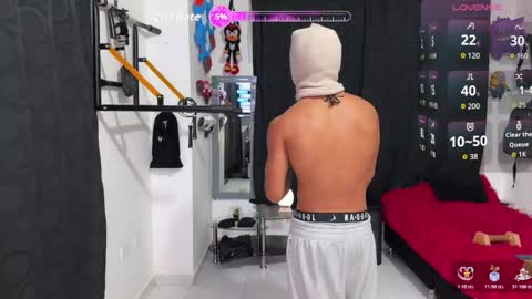 Bradley Strong online show from October 2025 10:44:02 PM