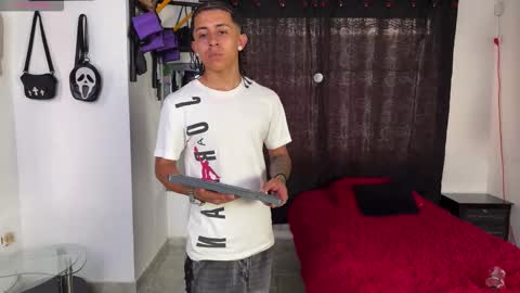 Bradley Strong online show from February 2026 09:19:01 PM