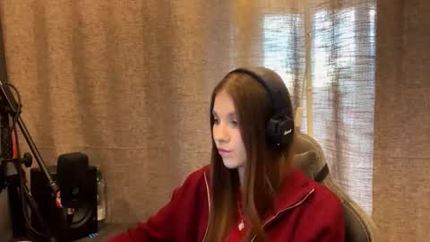 Alice online show from October 2025 01:17:01 PM