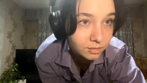 Snapshot of brandevega chatting on December 2025 08:14:01 PM Emily online show from December 2025 08:14:01 PM