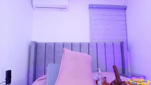 Snapshot of brandhy_velz chatting on February 2026 12:02:02 PM Brandhy online show from February 2026 12:02:02 PM