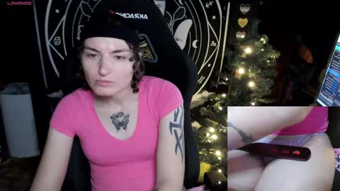 Snapshot of brandiwrld999 chatting on December 2024 12:20:01 AM BrandiWRLD999 online show from December 2024 12:20:01 AM