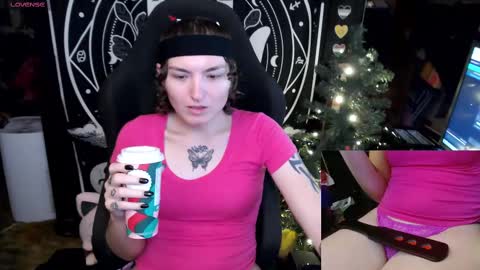 Snapshot of brandiwrld999 chatting on December 2024 07:02:02 PM BrandiWRLD999 online show from December 2024 07:02:02 PM