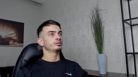 BrandonTateX online show from January 2025 02:36:01 PM