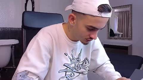 BrandonTateX online show from November 2025 08:13:02 AM