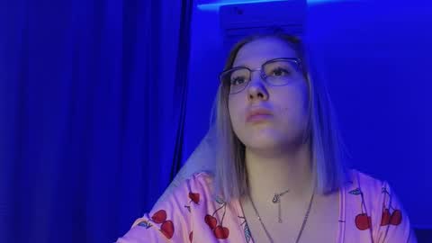 Snapshot of brandy__stars chatting on January 2026 11:15:02 AM Belle online show from January 2026 11:15:02 AM