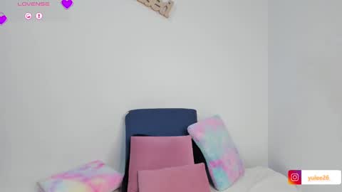 brandy   Independent model online show from November 2025 01:04:02 AM