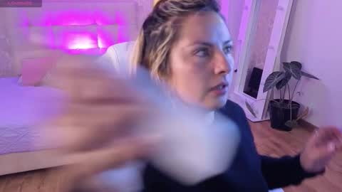 BRANDY  online show from October 2025 12:03:02 PM