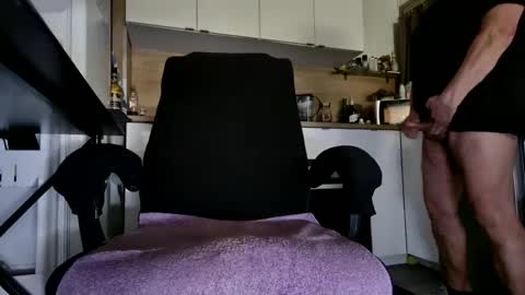 Snapshot of branislav34 chatting on December 2024 10:01:02 AM Jude online show from December 2024 10:01:02 AM