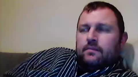 Snapshot of brasso1982 chatting on January 2025 02:35:02 AM willywinker online show from January 2025 02:35:02 AM