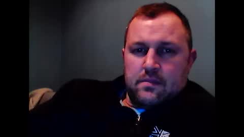 Snapshot of brasso1982 chatting on February 2025 09:28:01 PM willywinker online show from February 2025 09:28:01 PM