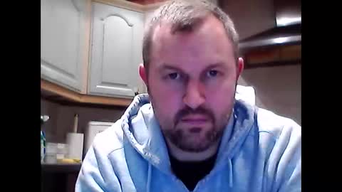 Snapshot of brasso1982 chatting on October 2025 06:31:01 PM willywinker online show from October 2025 06:31:01 PM