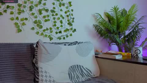 Johny Bravo online show from October 2025 05:15:02 PM