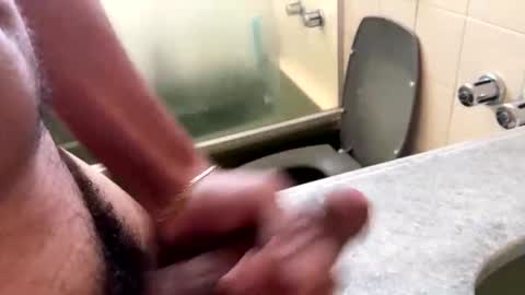 brazilianb0yy online show from April 2026 11:09:01 AM