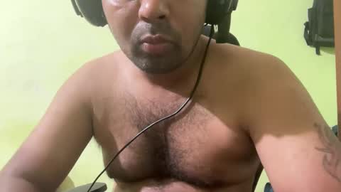 dont tell me u like to see me if you cant follow me online show from February 2025 04:11:02 PM