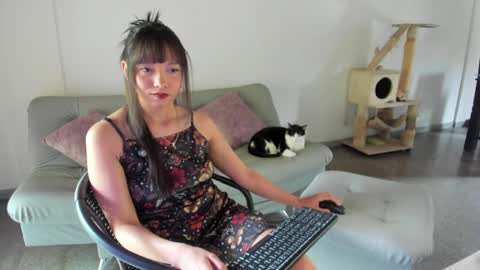 Snapshot of breakfastwithtiffanys chatting on May 2026 02:12:02 PM breakfastwithtiffanys online show from May 2026 02:12:02 PM