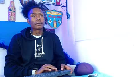 breazer__ online show from March 2026 08:03:01 PM