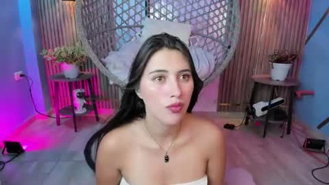 Snapshot of brenda1307 chatting on June 2026 09:46:02 PM Brenda moris online show from June 2026 09:46:02 PM