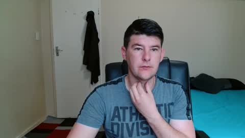 ask me lol online show from November 2025 04:22:02 AM