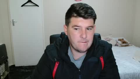 Snapshot of brendansexyboy098754 chatting on May 2026 07:30:01 PM ask me lol online show from May 2026 07:30:01 PM