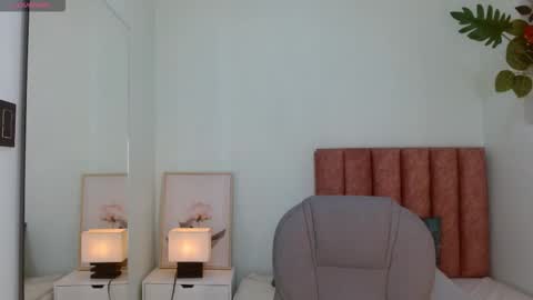 Brenda online show from December 2025 04:09:01 AM