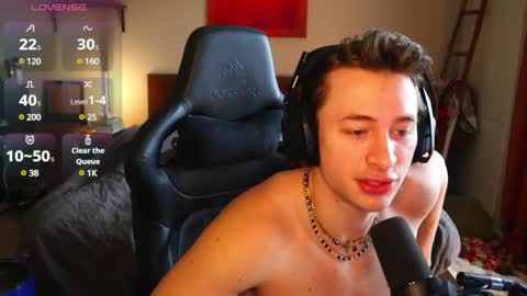 Snapshot of brentonverde chatting on December 2024 06:02:02 PM brentonverde online show from December 2024 06:02:02 PM