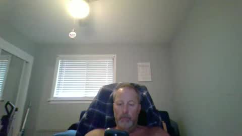 Snapshot of brettsky chatting on June 2026 08:18:01 PM hey online show from June 2026 08:18:01 PM