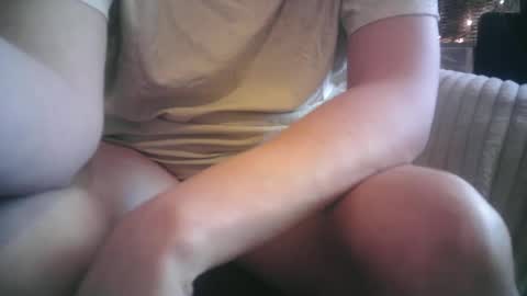 raining down on me online show from September 2025 06:52:02 PM