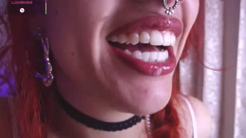 Bri  online show from November 2025 08:54:02 PM