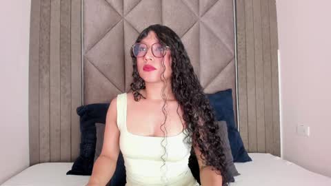 Snapshot of briaconner_ chatting on February 2025 02:37:01 AM B R I A online show from February 2025 02:37:01 AM