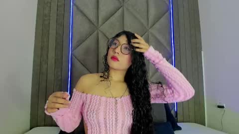 Snapshot of briaconner_ chatting on February 2025 02:51:02 AM B R I A online show from February 2025 02:51:02 AM