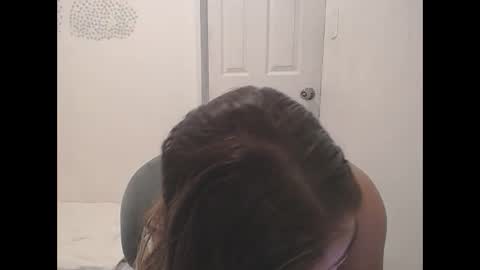 Briana online show from October 2025 12:19:01 AM