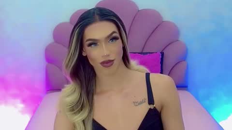 BRIANA online show from January 2025 11:21:02 AM