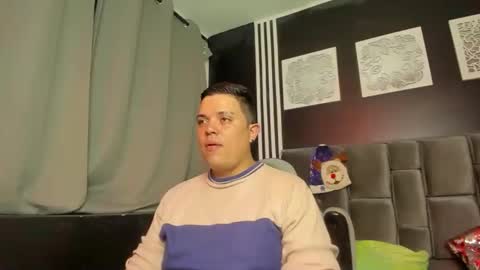 brianhot_fire online show from December 2025 02:41:02 AM