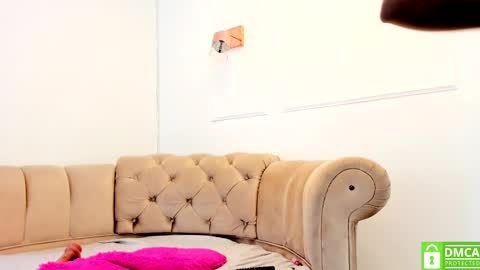 Brianna  online show from February 2025 04:35:02 PM