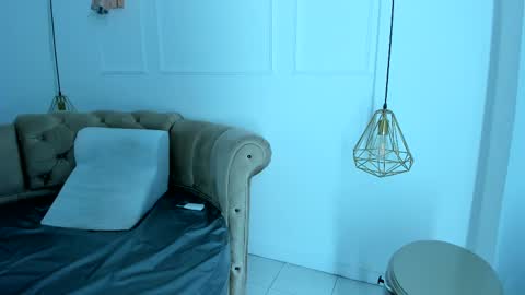 Brianna  online show from February 2025 12:48:01 PM