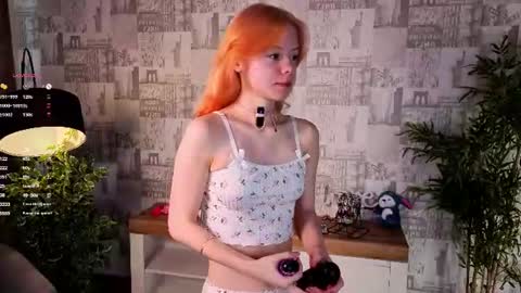Snapshot of bridgetbottrell chatting on July 2026 02:05:01 AM Hanna online show from July 2026 02:05:01 AM