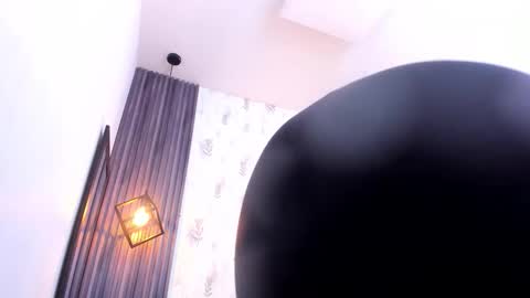 Snapshot of brigittemiller chatting on November 2025 05:23:01 PM BRIGITTE online show from November 2025 05:23:01 PM