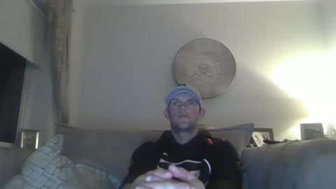 britbigdick1992 online show from April 2026 09:12:01 PM