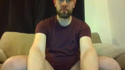 britguy6985 online show from February 2026 07:50:02 PM