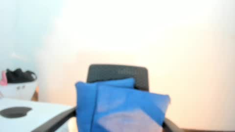 Brithany Rousee online show from September 2025 04:52:02 PM