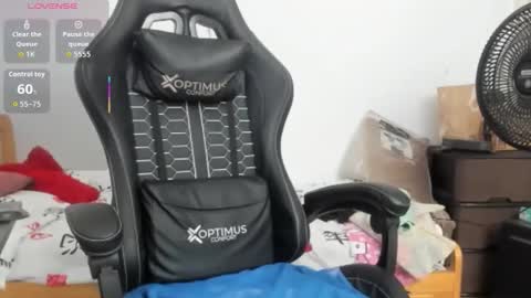 Britney  online show from March 2026 04:29:01 AM