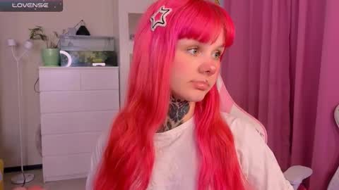 Britney online show from November 2025 07:36:02 PM